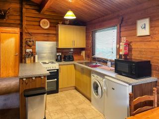 Cumstoun Lodge - East Barcloy - 6