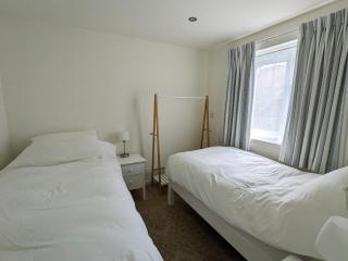 Waters Edge - Amroth - 4