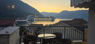 Lux Seaside Residence 1 - Kotor - 8