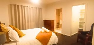 Peaceful Throsby Stay with Garden and Garage Perfect for Families - Harrison - 9