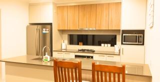 Peaceful Throsby Stay with Garden and Garage Perfect for Families - Harrison - 6
