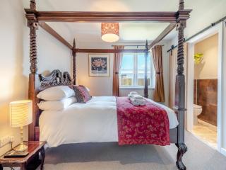 The Farmhouse - Ferndown - 1