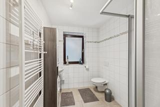 2BR, 4 Beds, TV, Kitchen & free parking - Eschenbach in der Oberpfalz - 1