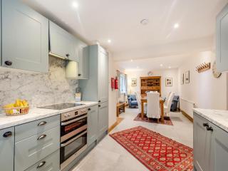 Holly Tree Lodge - Rashfield - 6