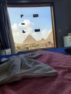Station of pyramids View - Kairo - 0