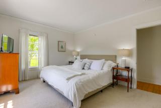 3 Mi to Mount Snow Home with Porch in West Dover - West Dover - 2