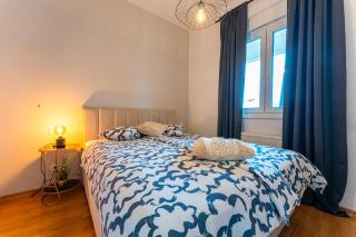 Flexible SelfCheckIns 129 - Zagreb - Garage - Loggia - Zagreb - 8