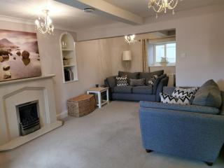 Hillside Farm Cottage - Grange-over-Sands - 8