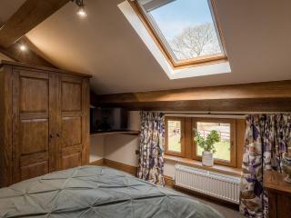 Sycamore Barn - Uk33353 - Buttershaw - 1