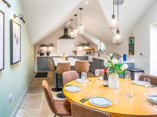 Knyvetts - Uk49665 - North Creake - 2