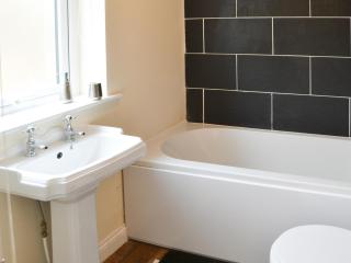 Maisies Cottage - Earle - 2