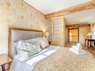 Barn House - - 4