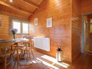 Log Cabin - Guyhirn - 5
