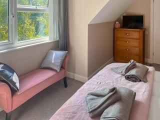 Fox Cottage - Ryhill - 1