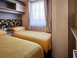 Pigeon Coo Lodge - Shalfleet - 3