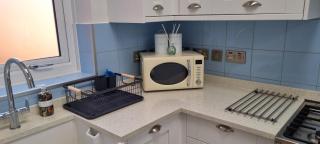 8 Guests - Free Parking - Full Equipped House - 4