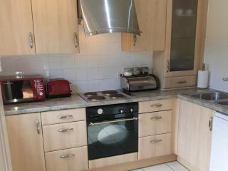 Stables Cottage - Garton - 5