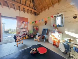 Old Stable Cottage - Uplawmoor - 2