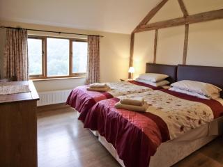 Cwm Corn Barn - Hw7662 - Mochdre - 1
