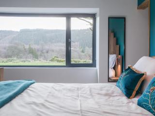 The Pendre Longbarn - Pentre-briwnant - 1