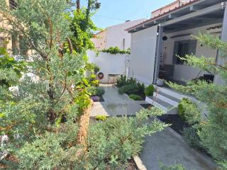 Abi Central Home - Korissia - 0