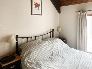 Beckside Cottage - Fryup - 6