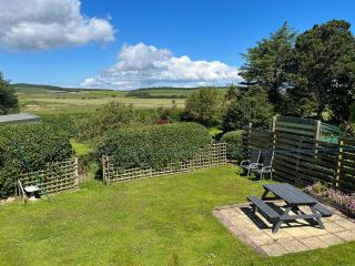 Rose Cottage - - 2
