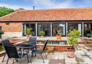 Iken Barn - Neatishead - 4