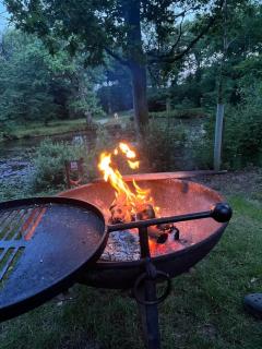 Pods At Buckland's Glamping - Handcross - 1