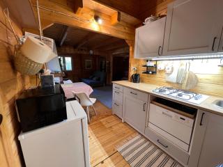 Gietki - dom wypoczynkowy na wyłączność z linią brzegową - 4