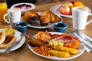 Holiday Inn Express Peterborough by IHG - Peterborough - 7