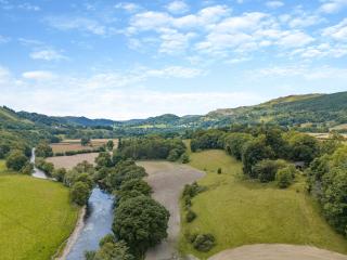 Ty Godro - Uk12745 - Acrefair - 6