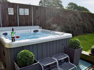 Cass Lodge - Huby - 9