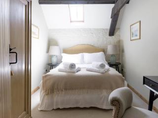 The Long Barn - Ampney Crucis - 1