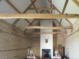 The Cotswold Barn - Ampney Crucis - 7