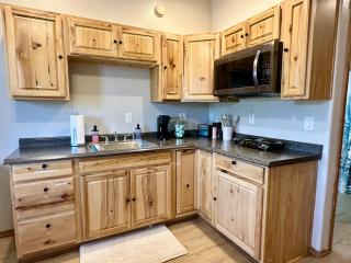 Bison Bungalow Suite on top of the AZ White Mountains - Overgaard - 6