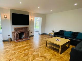 Warren Lodge - Little Baddow - 4