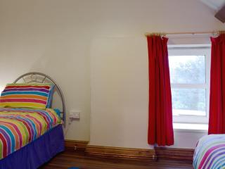 Bont Cottage - Kidwelly - 1