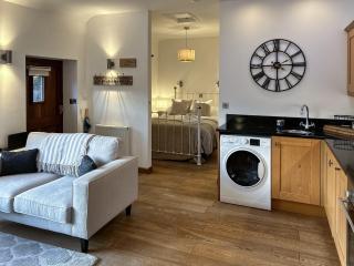 Oak - Falmouth - 6