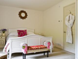 The Downs Barn Lodge - Nailsworth - 5
