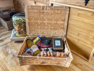 The Box - Oasis Farm - Fareham - 9