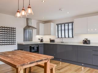 Highfield Bungalow - Brynamman - 6