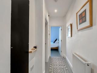 Apartment Two - Uk48496 - Gloucester - 1