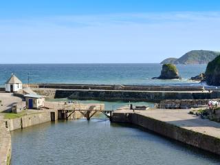 Gwelmor - Charlestown - 2