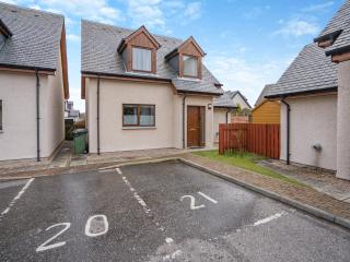 Clunnie Mor - S4615 - Aviemore - 1