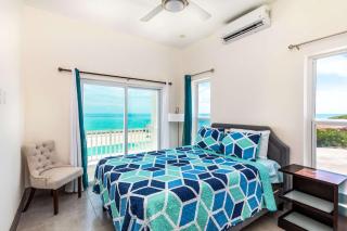 Get Ready for Ocean Views, Pool, and Beach Fun - Providenciales - 5