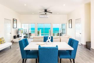 Get Ready for Ocean Views, Pool, and Beach Fun - Providenciales - 0