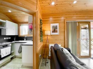 Apple-Uk46285 - Camerton - 7