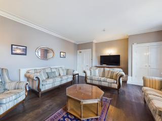 Voe House - - 7