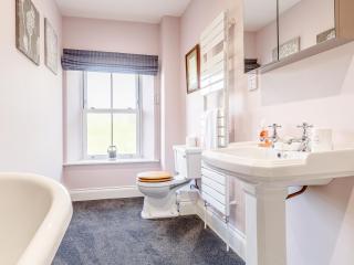 Claysun House - Whitecroft - 2